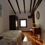 Chiaro Di Luna Bed & Breakfast