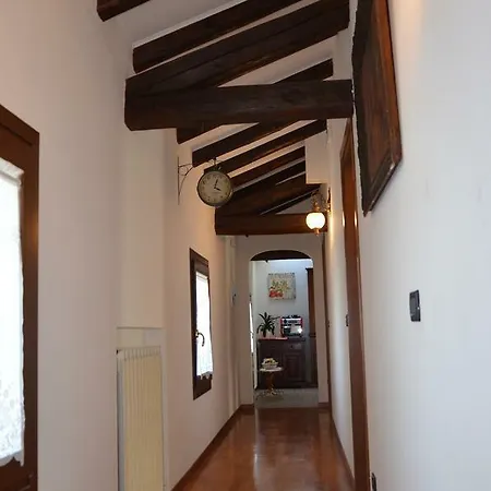 Chiaro Di Luna Nocleg ze śniadaniem