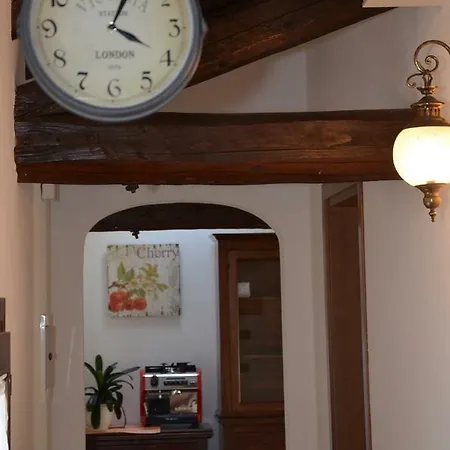 Nocleg ze śniadaniem Chiaro Di Luna 3*