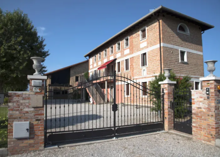 Panzió Chiaro Di Luna San Vito al Tagliamento